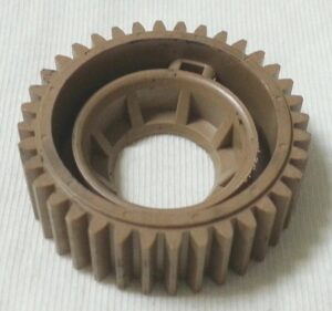 Шестерня Kyocera 302KV09250